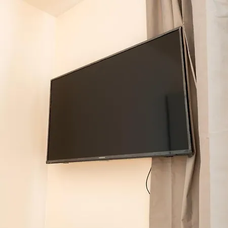 Brand New #51 With Free Secure Parking In The Center Apartment Prague