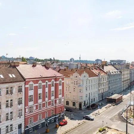 Apartman Brand New #51 With Free Secure Parking In The Center *