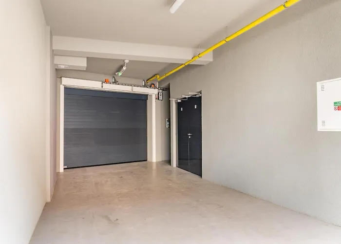 Lejlighed Brand New #51 With Free Secure Parking In The Center